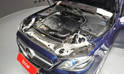 Mercedes-Benz E-Class 2017, 63668 км, за 17486.83 USD - фото 6