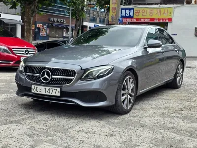 Mercedes-Benz E-Class 2019, 119564 км, за 12880.57 USD