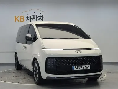 Hyundai Staria 2024, 39841 км, за 21582.26 USD
