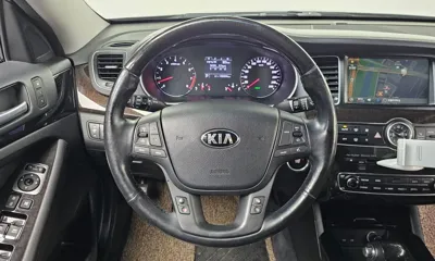 Kia K7 2013, 105856 км, за 4096.46 USD - фото 13