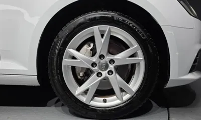 Audi A4 2018, 72088 км, за 10726.12 USD