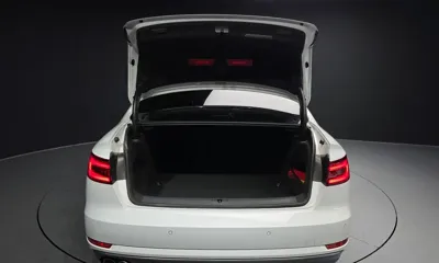 Audi A4 2018, 72088 км, за 10726.12 USD - фото 20