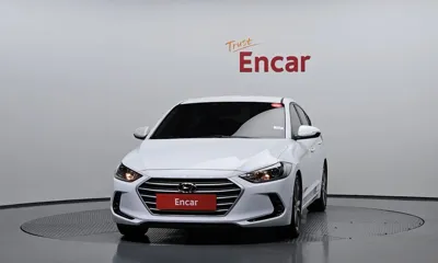 Hyundai Avante 2018, 65824 км, за 7670.8 USD