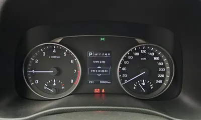 Hyundai Avante 2018, 65824 км, за 7670.8 USD - фото 8