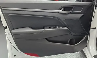 Hyundai Avante 2018, 65824 км, за 7670.8 USD - фото 24