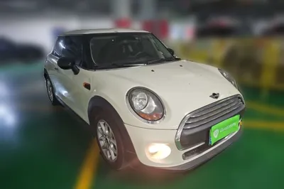 MINI MINI 2014, 73500 км, за 7706 USD