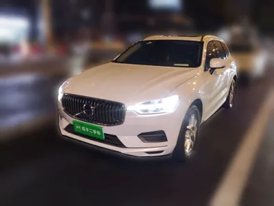 Volvo XC60 · 2018 год