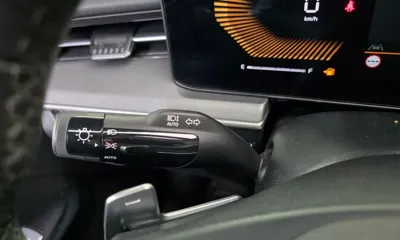 Kia K5 2024, 62101 км, за 15270.1 USD - фото 37