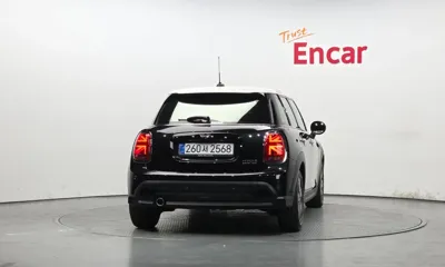 MINI Cooper 2023, 16740 км, за 15426.02 USD