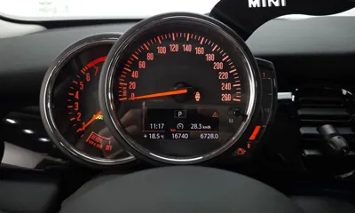 MINI Cooper 2023, 16740 км, за 15426.02 USD - фото 8