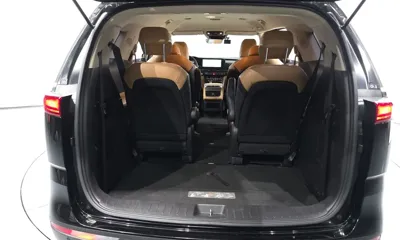 Kia Canival 2023, 133033 км, за 13846.45 USD - фото 20