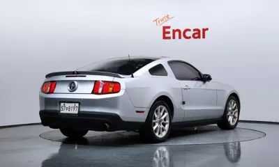 Ford Mustang 2011, 177992 км, за 6078.62 USD