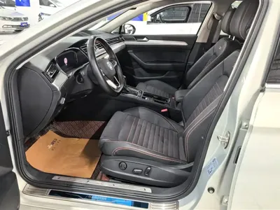 Volkswagen Magotan 2021, 70100 км, за 16009.11 USD - фото 9
