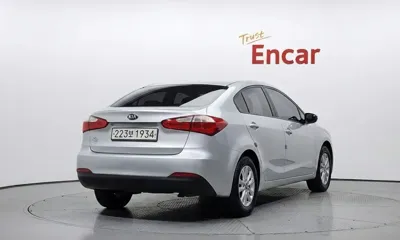 Kia K3 2015, 176158 км, за 2822.63 USD