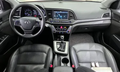 Hyundai Avante 2018, 91287 км, за 6739.35 USD - фото 7