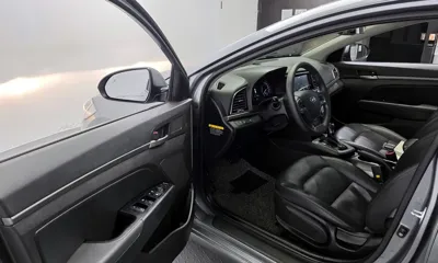 Hyundai Avante 2018, 91287 км, за 6739.35 USD - фото 11