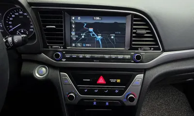 Hyundai Avante 2018, 91287 км, за 6739.35 USD - фото 16