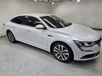 Renault-KoreaSamsung SM6 2016, 213198 км, за 3951.11 USD