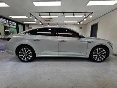 Renault-KoreaSamsung SM6 2016, 213198 км, за 3951.11 USD