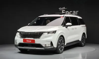 Kia Canival · 2023 год
