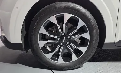 Kia Canival 2023, 29992 км, за 22408.79 USD