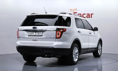 Ford Explorer 2014, 118605 км, за 5197.77 USD