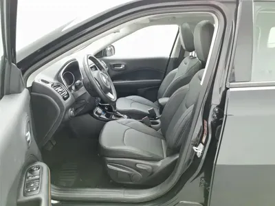 Jeep Compass 2020, 55400 км, за 7769.13 USD - фото 10