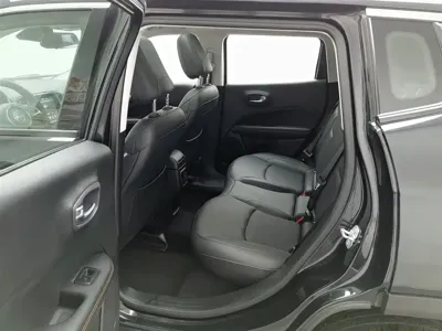 Jeep Compass 2020, 55400 км, за 7769.13 USD - фото 15
