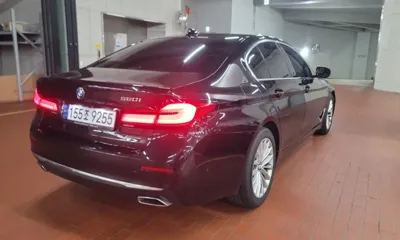 BMW 5-Series 2023, 32179 км, за 24755.71 USD