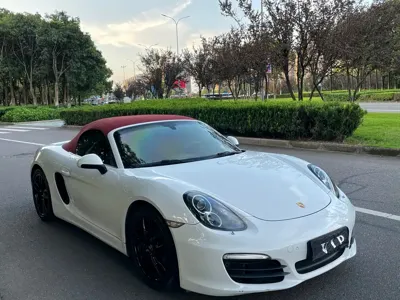 Porsche Boxster 2015, 70000 км, за 22071.38 USD