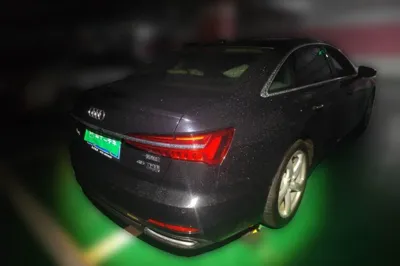 Audi A6L 2022, 28600 км, за 36738 USD - фото 6