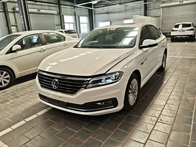 Volkswagen Lavida 2021, 75200 км, за 7230.4 USD