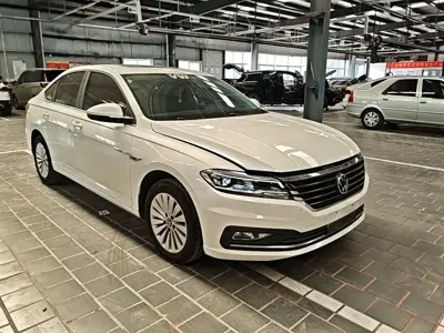 Volkswagen Lavida 2021, 75200 км, за 7230.4 USD