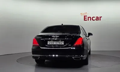 Genesis EQ900 2016, 289155 км, за 6699.94 USD