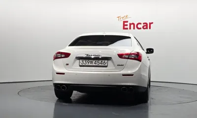 Maserati Ghibli 2016, 134733 км, за 8262.83 USD