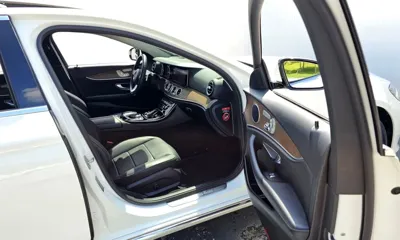 Mercedes-Benz E-Class 2018, 87149 км, за 15764.58 USD - фото 12