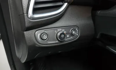ChevroletGMDaewoo Trax 2019, 132737 км, за 5483.98 USD - фото 13