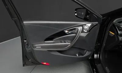 Hyundai Grandeur 2017, 73307 км, за 6840.39 USD - фото 24