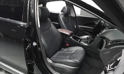 Hyundai Grandeur 2017, 73307 км, за 6840.39 USD - фото 26