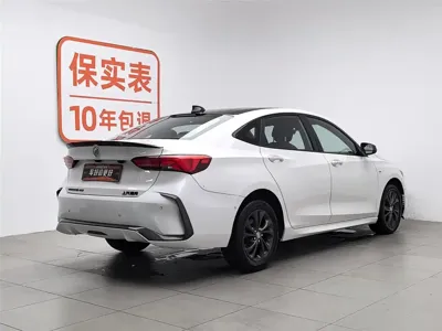 Buick Verano 2023, 18600 км, за 8504.84 USD