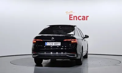 Volkswagen Jetta 2024, 55689 км, за 15562.93 USD