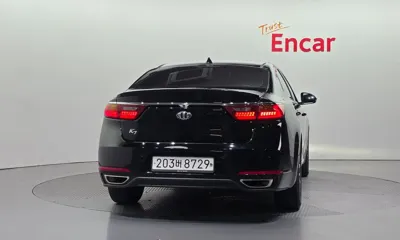 Kia K7 2018, 97788 км, за 8256.22 USD