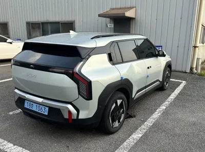 Kia EV3 2026, 395 км, за 11251.15 USD - фото 9