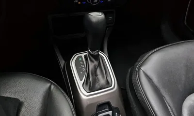 Jeep Renegade 2019, 103274 км, за 7553.86 USD - фото 9