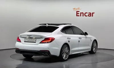 Genesis G70 2020, 33338 км, за 14873.09 USD