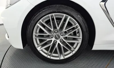 Genesis G70 2020, 33338 км, за 14873.09 USD