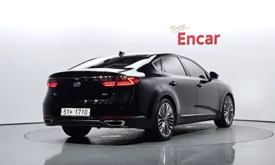Kia K7 2018, 144976 км, за 7422.49 USD