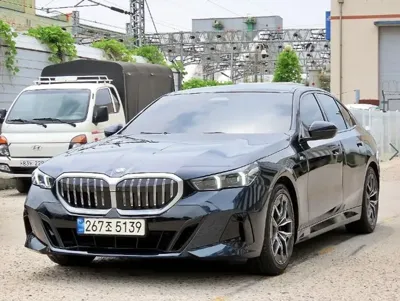 BMW 5-Series 2024, 54779 км, за 37600.87 USD