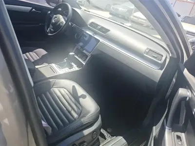 Volkswagen Magotan 2016, 113600 км, за 6547.84 USD - фото 8