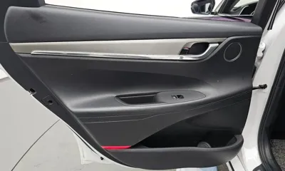 Hyundai Grandeur 2020, 118412 км, за 11851.27 USD - фото 25